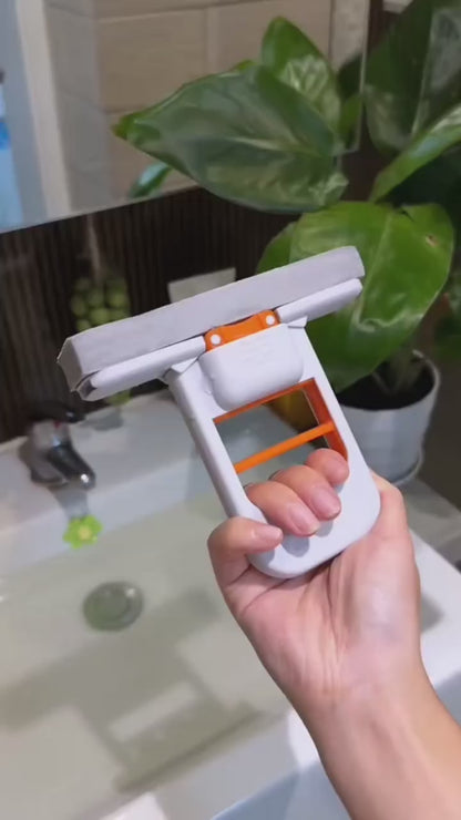 Mini Squeeze Mop